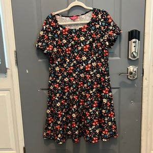 Women’s floral dress, size 16